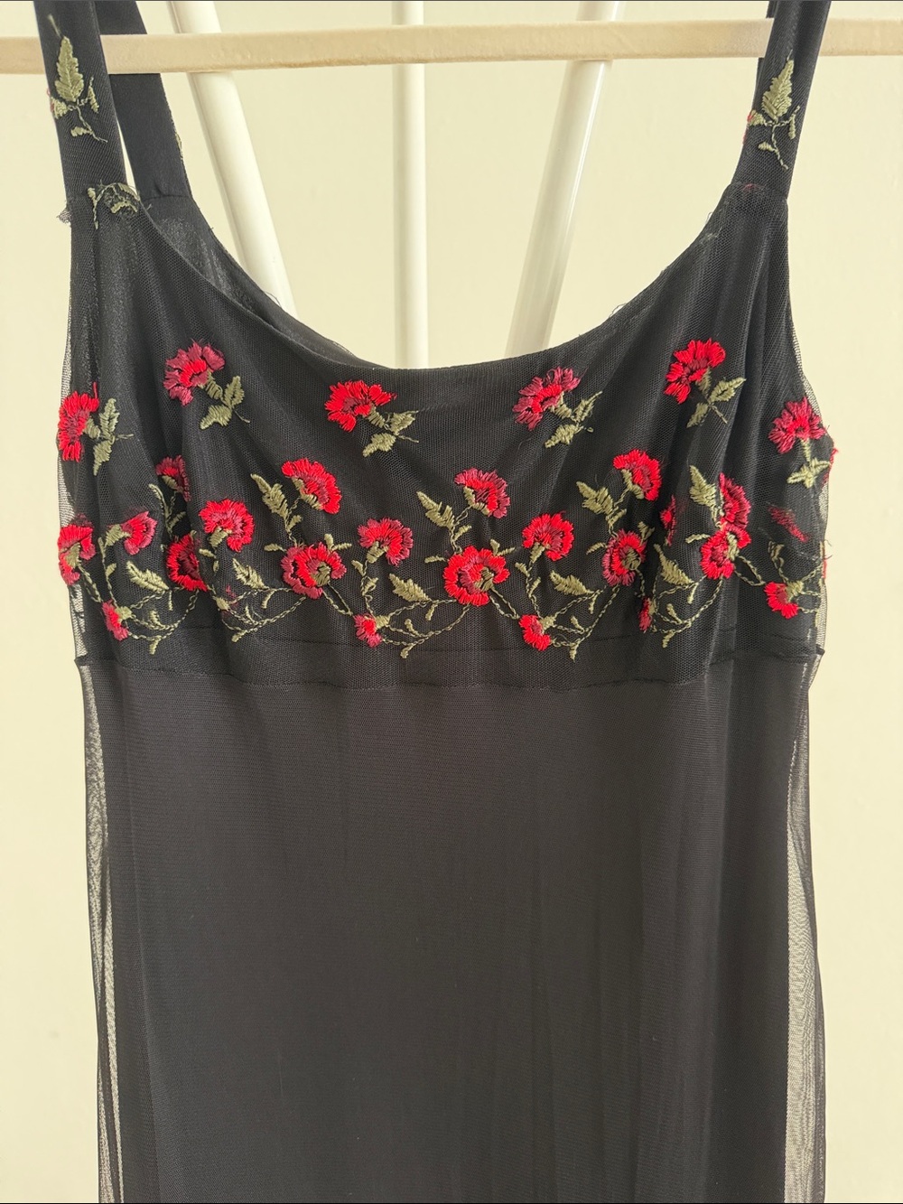 Laundry by Shelli Segal Black Top with Red Floral Embroidery - Picture 2 of 5